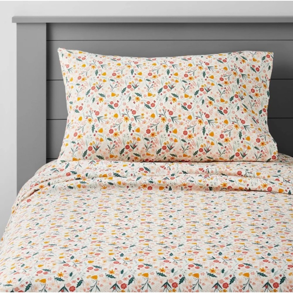 Pillowfort In the Garden Cotton Kids' Pillowcases Set of 2 Botanical Floral